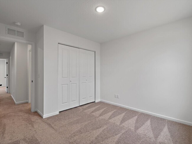 Building Photo - 5934 Butterfield Ct