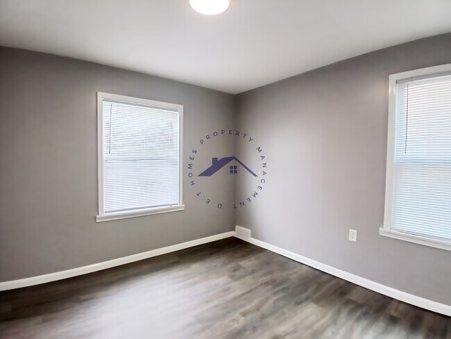 Building Photo - 20160 Cherrylawn St