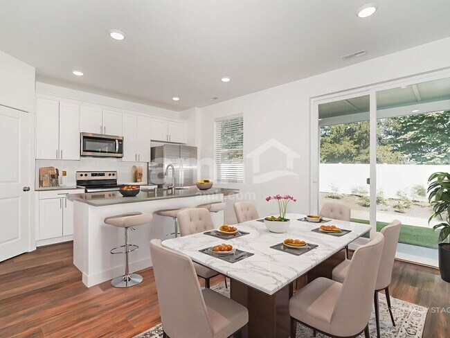 Building Photo - 7615 Verona Loop