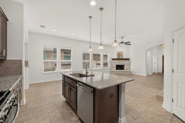 Building Photo - 105 Martino Trail