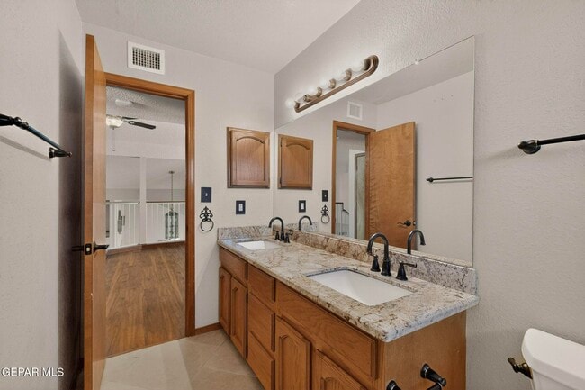 Building Photo - 851 Dulce Tierra Dr