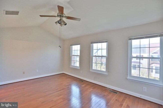 Building Photo - 14214 Beddingfield Way