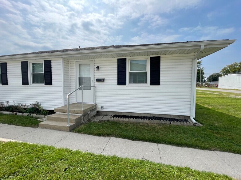 Building Photo - 721 Swing Ave