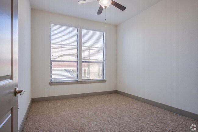 Building Photo - The Smartest Move Right Now