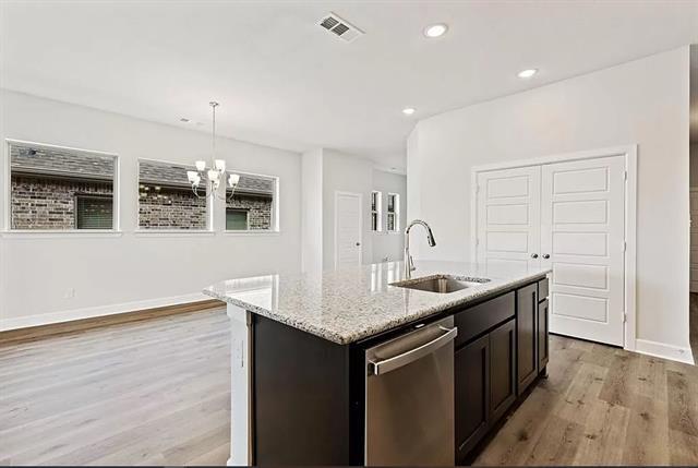 Building Photo - 1889 Arbor Dr