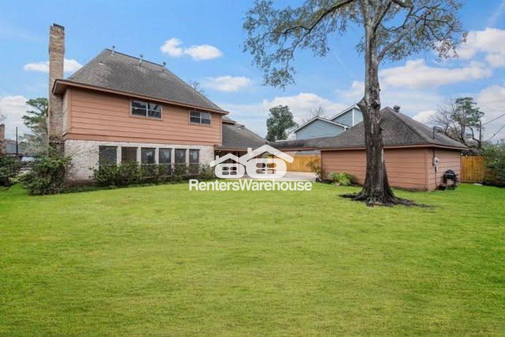 Building Photo - 16627 Aldenham Pl