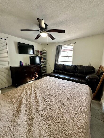 Building Photo - 2003 E Humphrey St