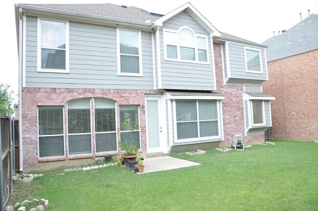 Building Photo - 1312 Valley Vista Dr