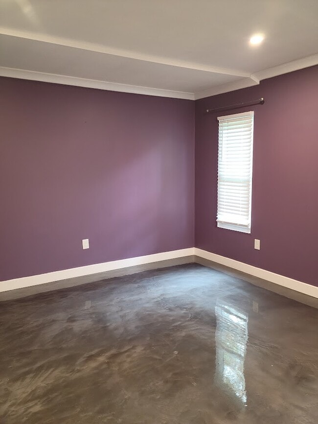 Building Photo - 117 Apple Cir