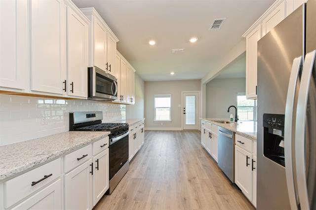 Building Photo - 601 Brookside Dr