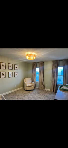 Building Photo - 214 W Kitty Hawk Rd