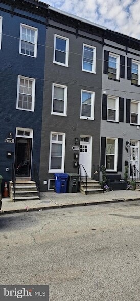 Building Photo - 1531 W Fairmount Ave