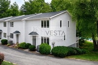Building Photo - 54 Hollybrook Dr