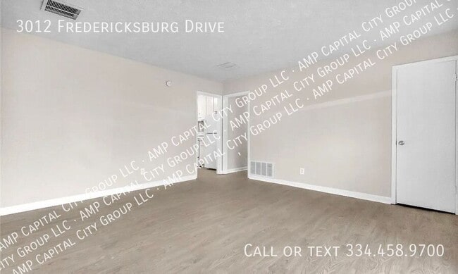 Building Photo - 3012 Fredricksburg Dr