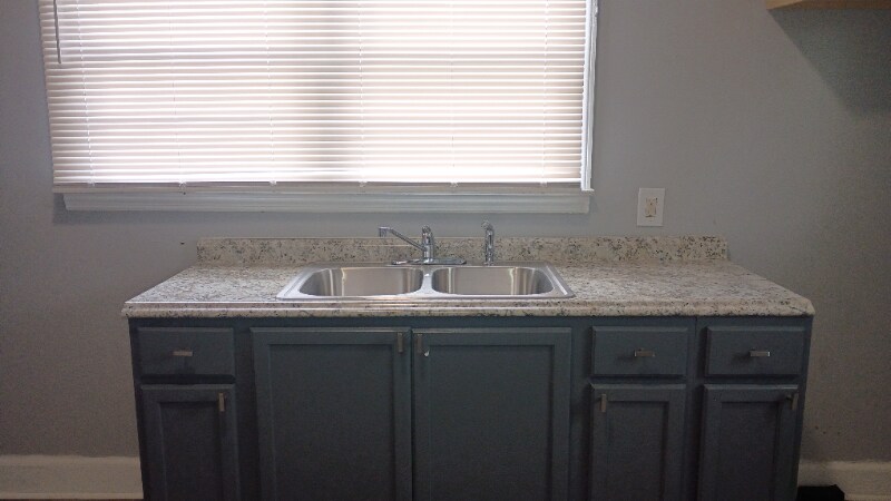 Building Photo - 3710 Napier Ave