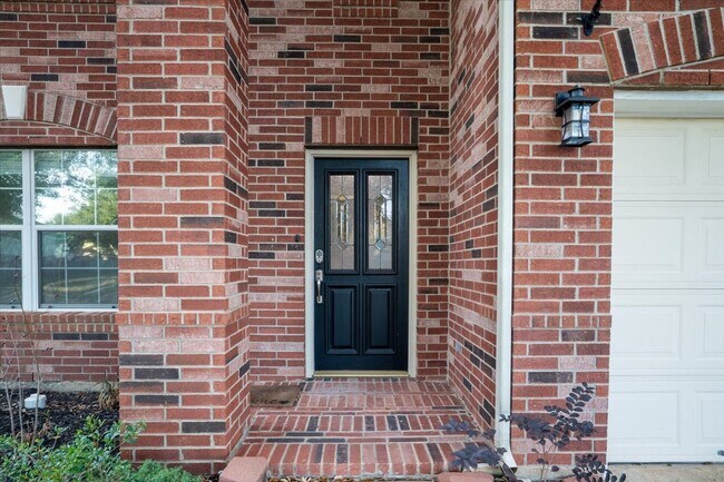 Building Photo - 15907 Kings Cypress Ln