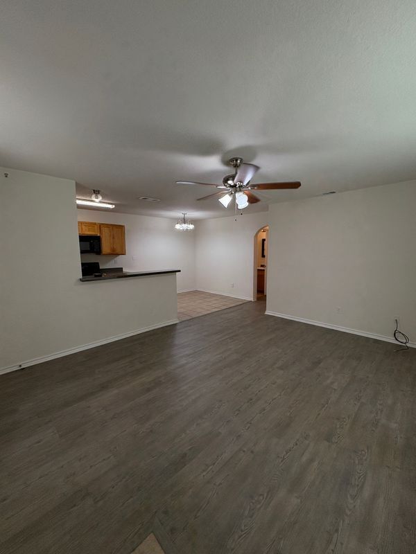 Building Photo - 8128 Doreen Ave