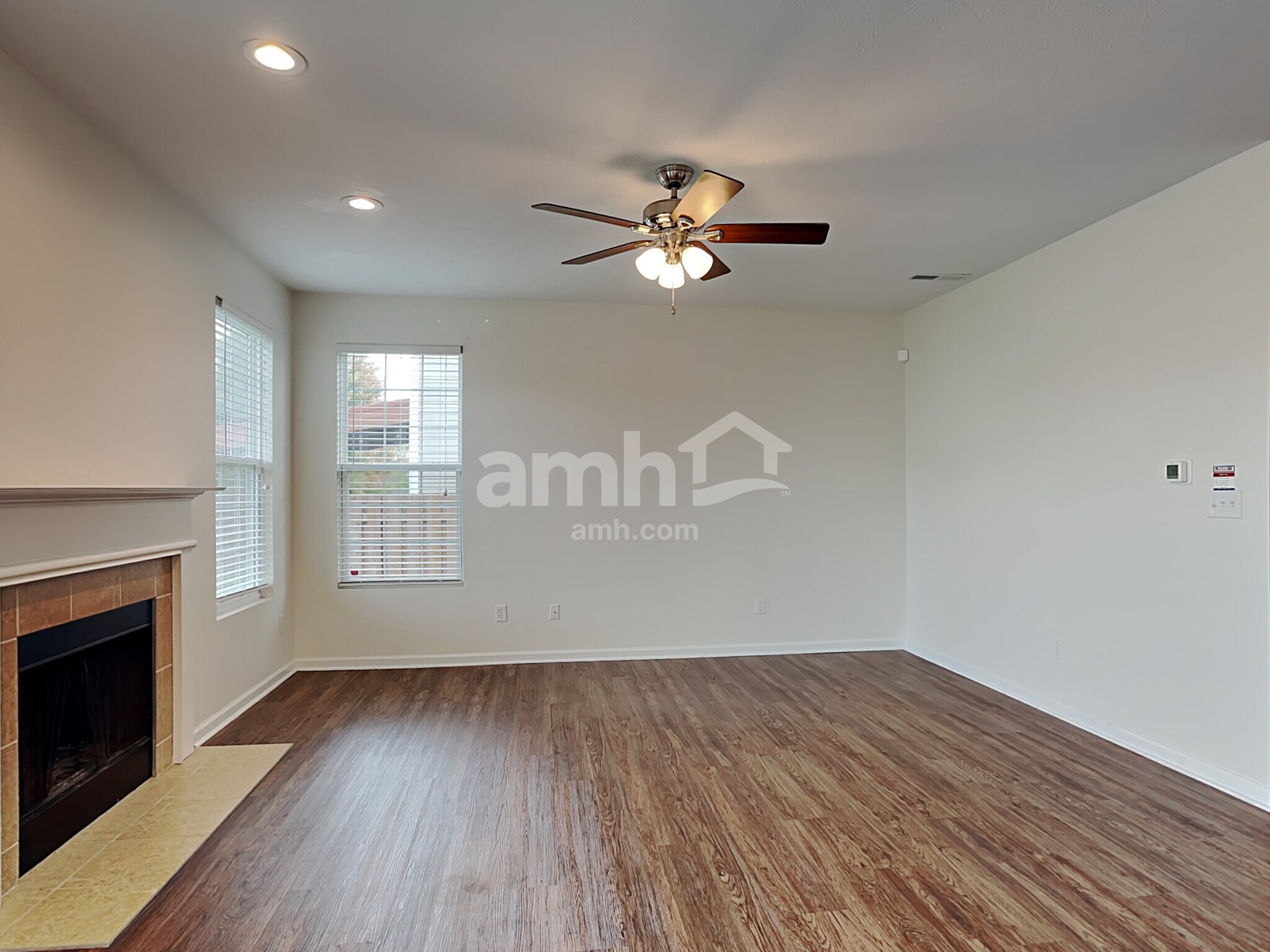 Building Photo - 19327 Fox Chase Dr