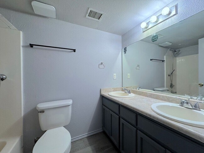 Building Photo - 12273 Tierra Maya Dr