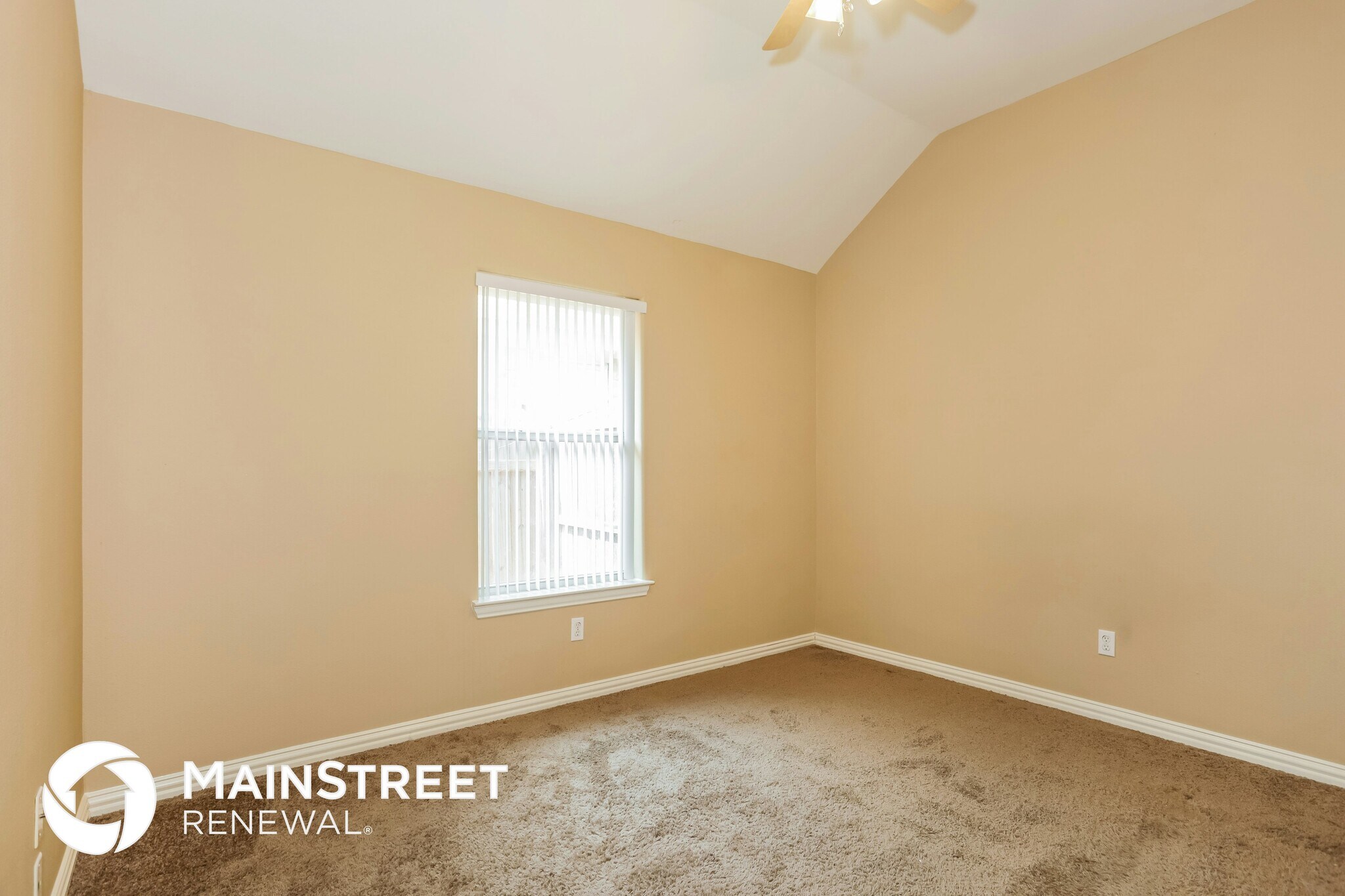 Building Photo - 1424 Sierra Blanca Dr