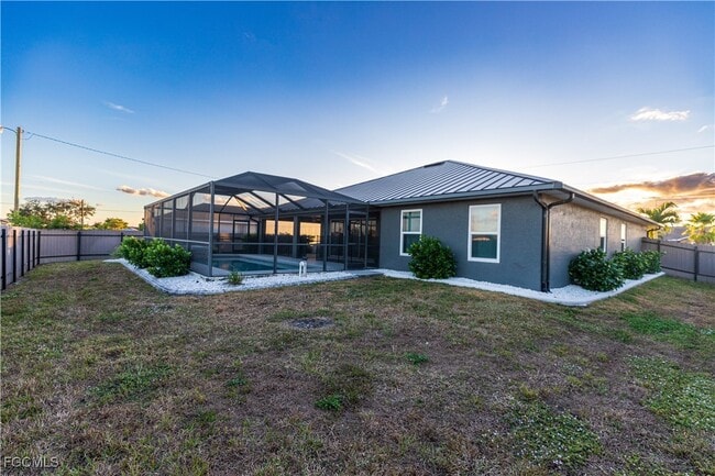 Building Photo - 3073 NW 4th Ave