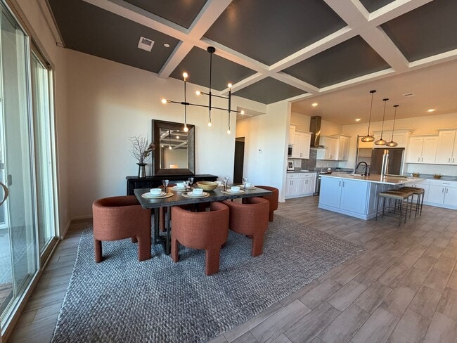 Building Photo - 14 Plano Arbolito