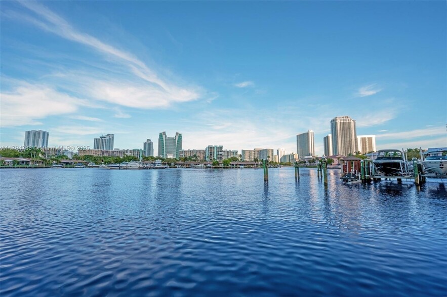 Building Photo - 500 Three Islands Blvd