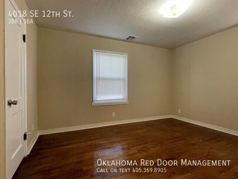 Building Photo - 4018 SE 12th St