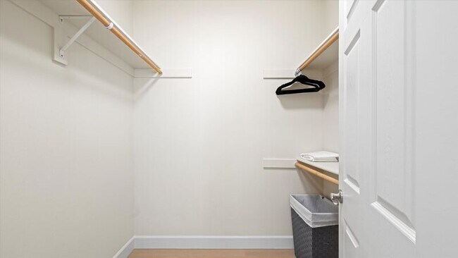 Building Photo - 8731 W Skagit Ave