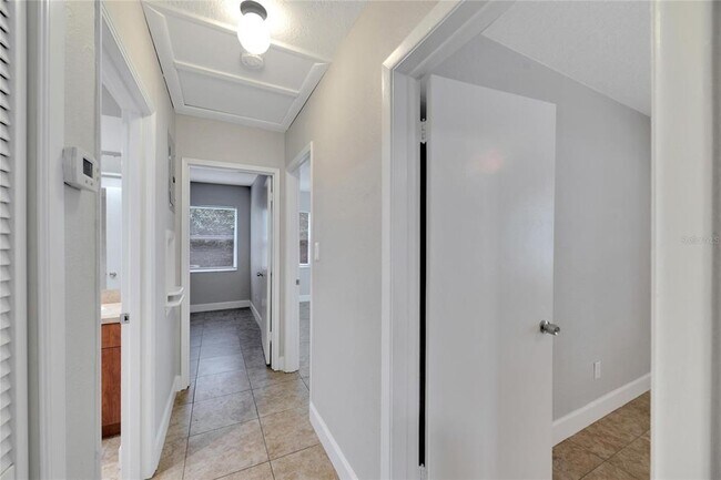 Building Photo - 3418 W Union St