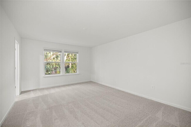 Building Photo - 3594 SE 37th Ct