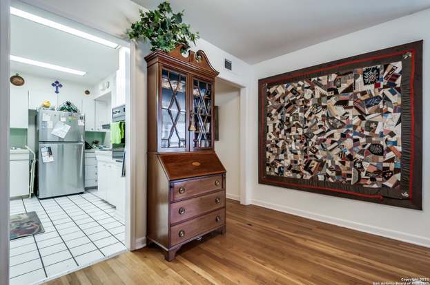 Building Photo - 103 Oakhurst Pl