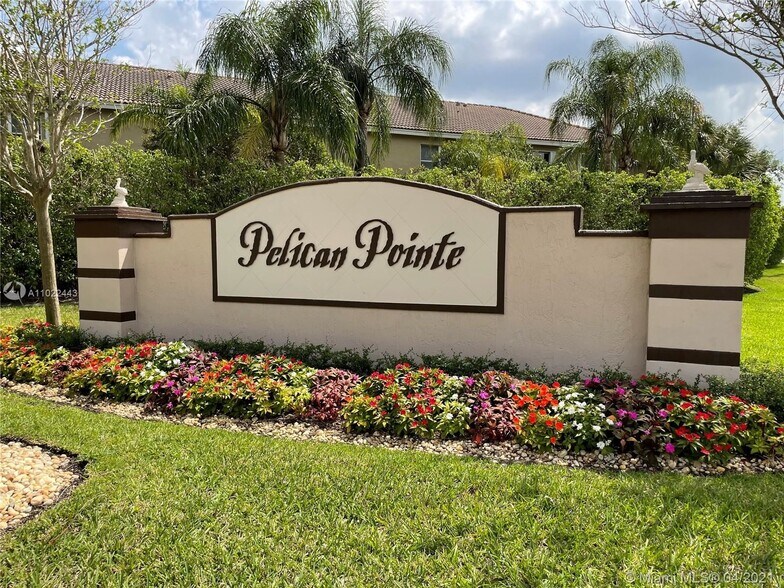 Building Photo - 223 SW 120th Ave