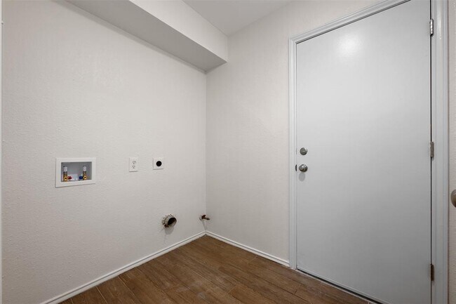 Building Photo - 11464 Bristle Oak Trail