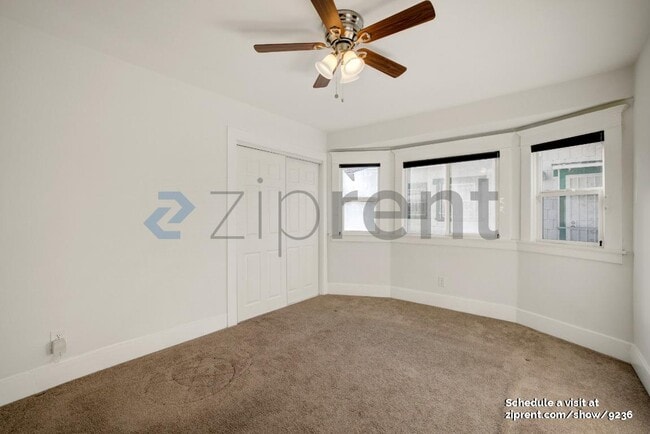 Building Photo - 4315 La Salle Ave