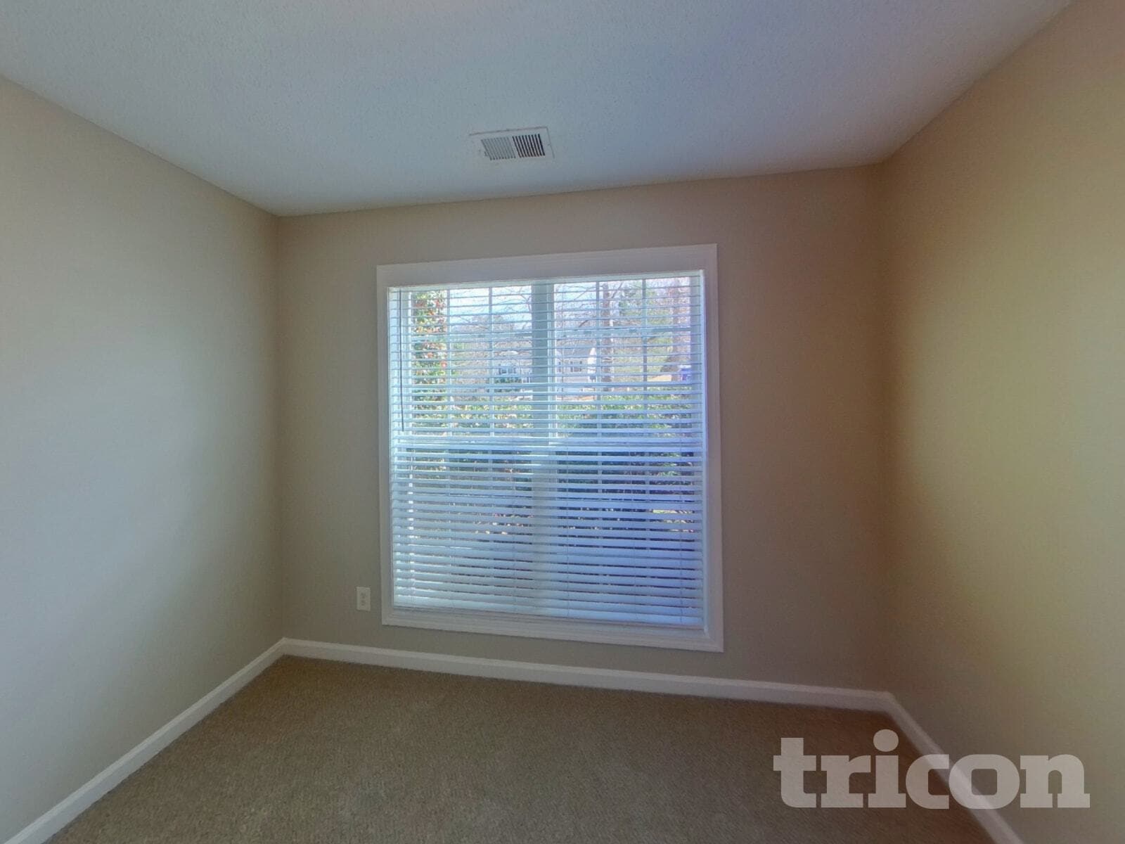 Building Photo - 466 Gin Mill Dr