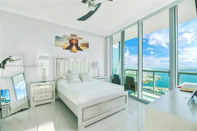 Building Photo - 888 Biscayne Blvd
