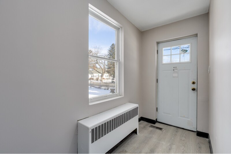 Building Photo - 4211 Garrett Rd