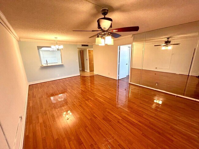 Building Photo - 7608 NW 18th St