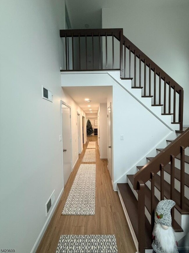 Building Photo - 22 Castle Ridge Dr