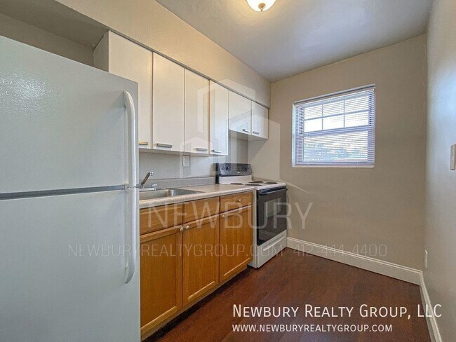 Building Photo - 313 San Juan Dr