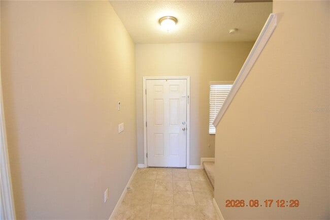 Building Photo - 7031 Woodchase Glen Dr