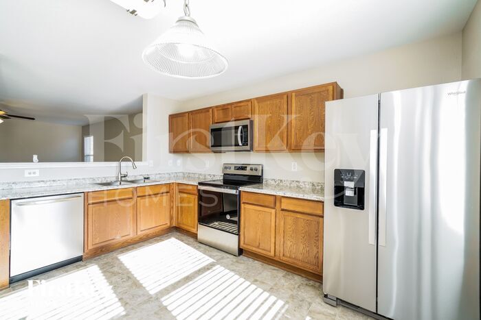 Building Photo - 808 Moss Glen Trail