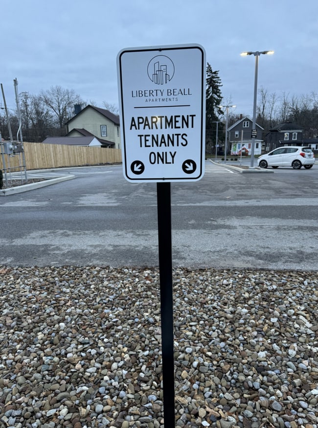 Building Photo - Liberty Beall