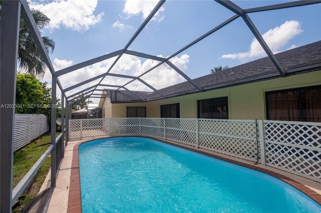 Building Photo - 8521 NW 53rd St