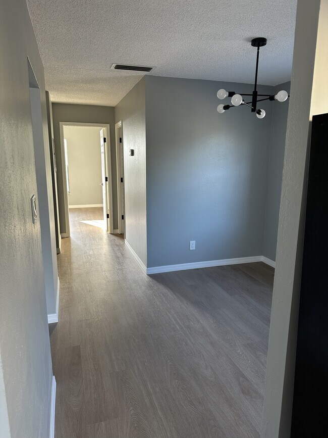 Building Photo - 1062 85th Terrace N