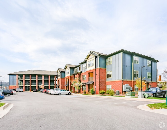 River's Edge Apartments Knoxville, TN Apartment Finder