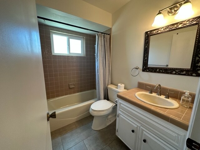 Building Photo - 109 Newberg St