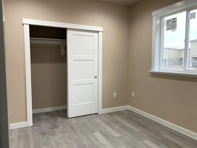 Building Photo - Brand New Construction