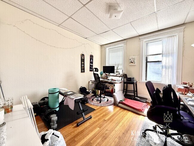 Building Photo - 1957 Commonwealth Ave